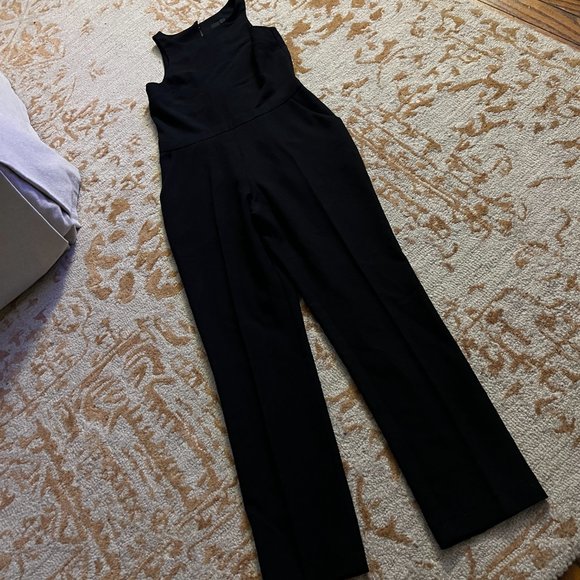 ASOS Petite Black Jumpsuit With Chic Racer Detail Sz 0 Like NEW - Picture 7 of 14